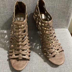 Size 11 Fergalicious heels